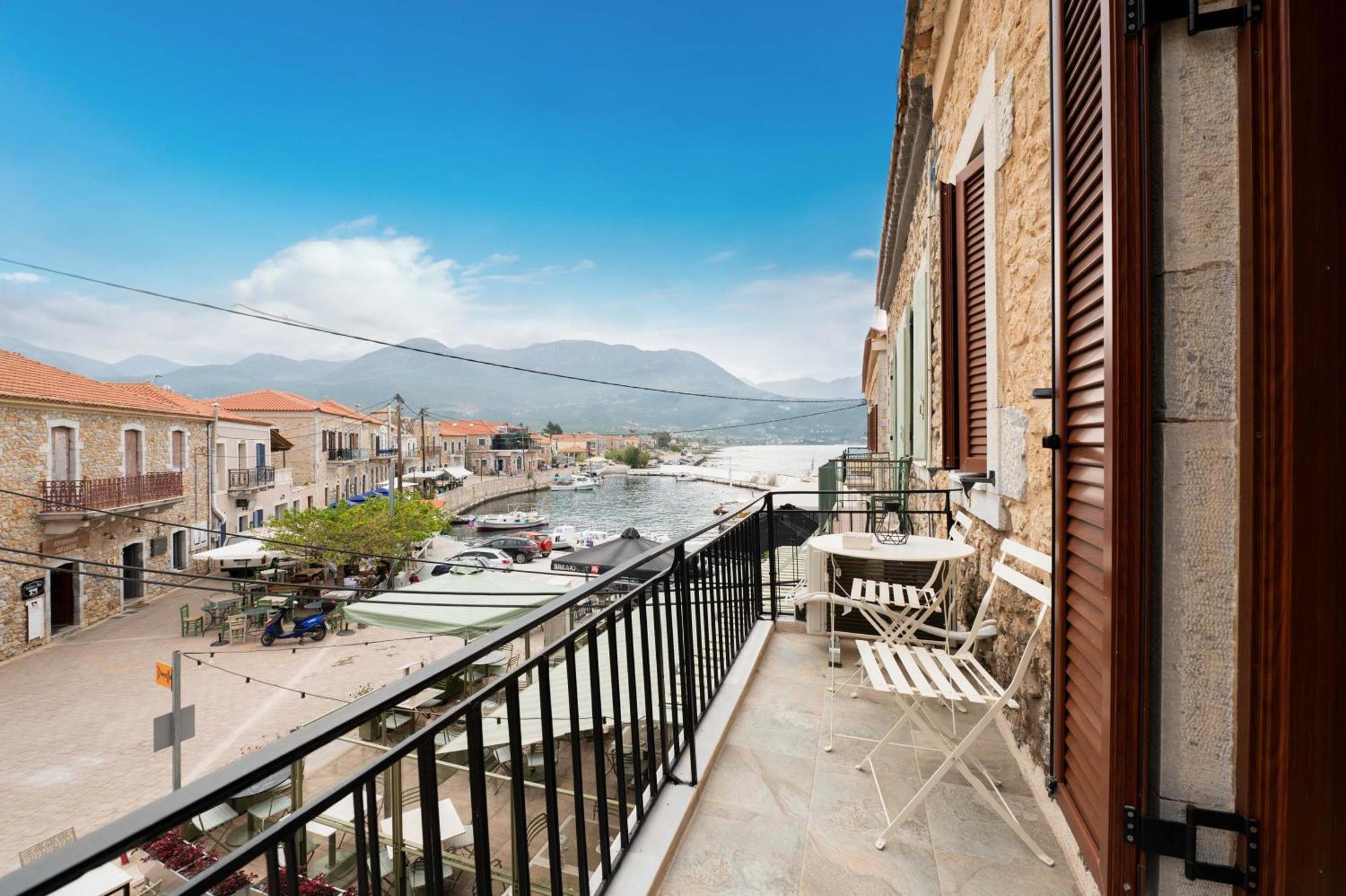 Mani View Luxury House Appartement Agios Nikolaos  Buitenkant foto